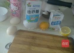 黄桃双皮奶的做法图解1