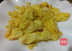 青红椒炒蛋的做法图解3