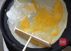 手抓版鸡蛋卷饼的做法图解5