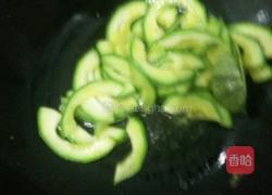 角瓜炒鸡蛋的做法图解6