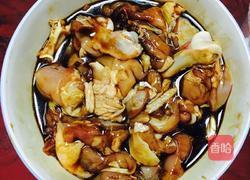 自制黄焖鸡的做法图解1