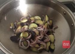 洋葱烧茄子的做法图解6