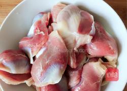 香菜拌鸭珍的做法图解1