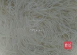 酸辣粉丝的做法图解1