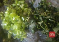 酸辣粉丝的做法图解2