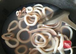 香辣鱿鱼圈的做法图解2