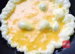 青椒炒鸡蛋的做法图解2