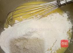 马芬蛋糕（预拌粉）的做法图解2