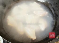 可乐翅中的做法图解3