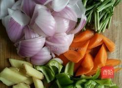 干锅鱼头的做法图解2