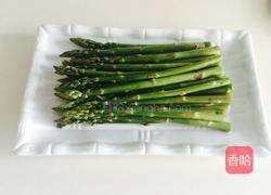 油淋芦笋的做法图解1