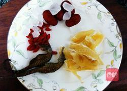 海马炖鱼胶的做法图解1