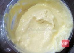 戚风蛋糕的做法图解7