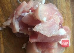 肉炒西葫芦片的做法图解1