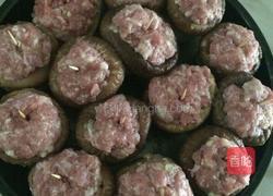 猪肉酿花菇。的做法图解6