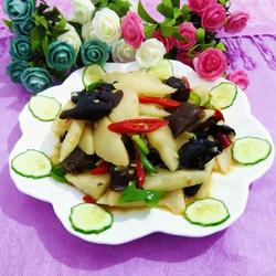 黑木耳炒淮山的做法[图]