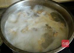 土豆炖鸡块的做法图解4