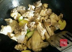 土豆炖鸡块的做法图解8