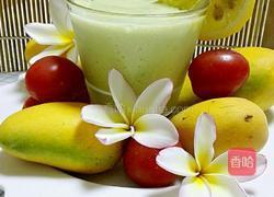 牛油果香蕉奶昔的做法图解5