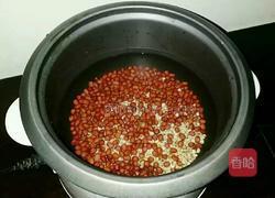 红豆薏米粥的做法图解3