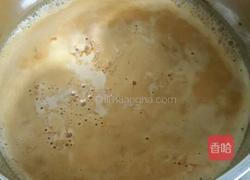 港式奶茶的做法图解6