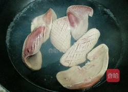 青椒炒腰花的做法图解3