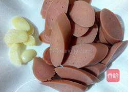 火腿肠炒黄瓜的做法图解2