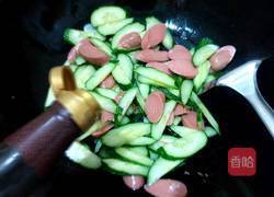 火腿肠炒黄瓜的做法图解5