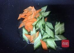 鸡蛋炒黄瓜的做法图解4