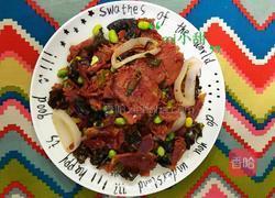 洋葱木耳毛豆炒牛肉的做法图解5