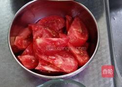 西红柿炒花菜的做法图解1