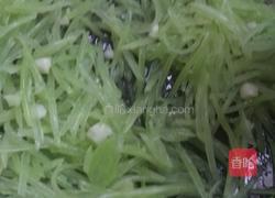 炒莴笋丝的做法图解3