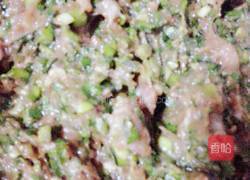 韭菜肉锅贴的做法图解3