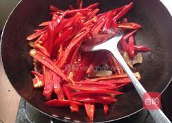 红辣椒炒肉的做法图解5