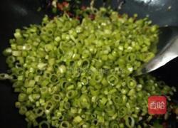 豆豉炒空心菜梗的做法图解7