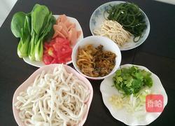 酸辣土豆粉的做法图解1