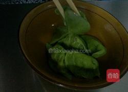 菠菜营养饺子的做法图解4