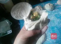 Illustration of how to make leek and egg vegetarian buns 10