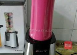 红心火龙果芒果汁的做法图解5