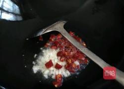 炝炒手撕包菜的做法图解6