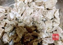 西红柿炖牛腩的做法图解2