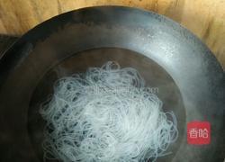 凉拌粉丝的做法图解3