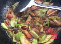 番茄 丝瓜 炒香菇的做法图解3