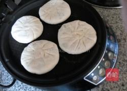香煎梅干菜肉饼的做法图解8