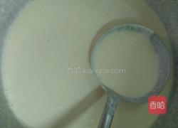 葱香鸡蛋卷饼的做法图解1