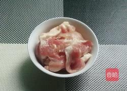 黄瓜炒肉片的做法图解2