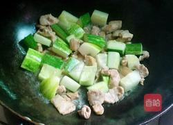 黄瓜炒肉片的做法图解7