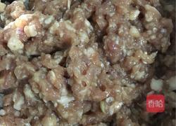 娃娃菜粉丝肉丸汤的做法图解1