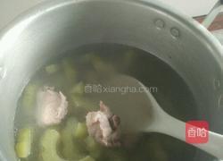 苦瓜排骨汤的做法图解4