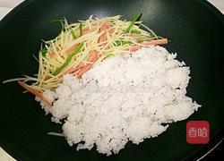 青椒土豆丝炒饭的做法图解6